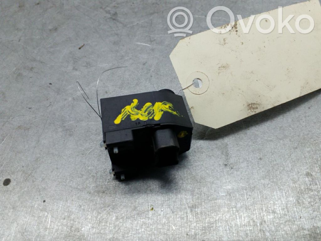 Audi A3 S3 8L Wing mirror switch 