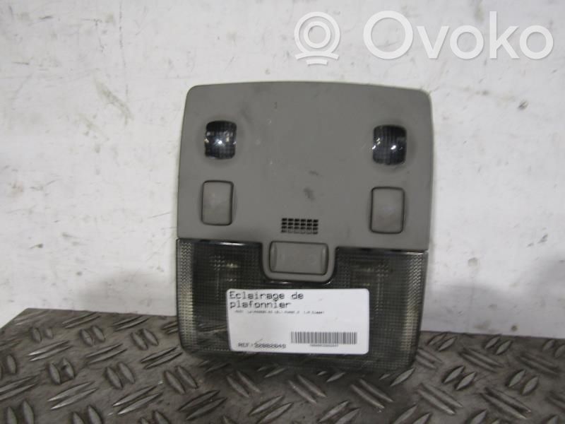 Audi A3 S3 8L Etuistuimen valo 