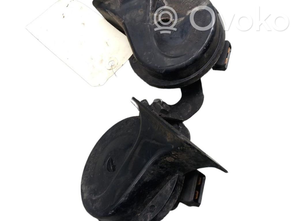 Audi A4 S4 B5 8D Señal acústica 