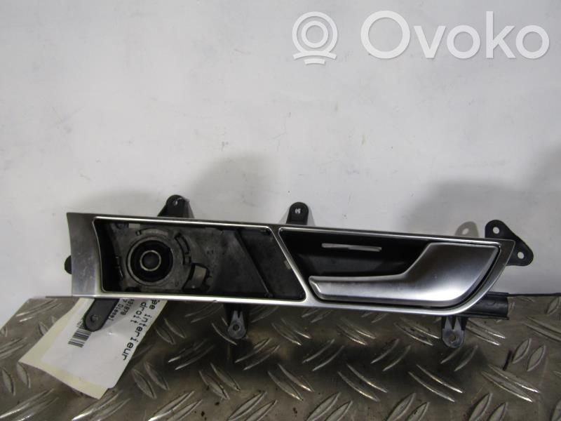 Manecilla interna puerta delantera   4F0837020B