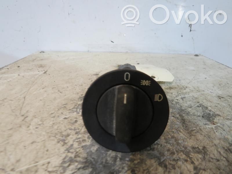 Leva indicatori   61318352172