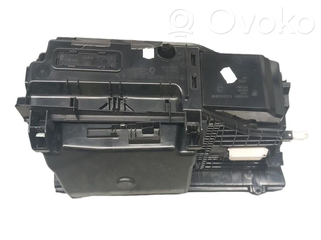 BMW 5 F10 F11 Handschuhfach komplett 