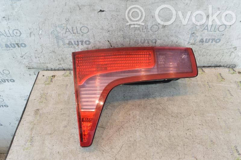 Citroen C5 Galinis žibintas dangtyje 