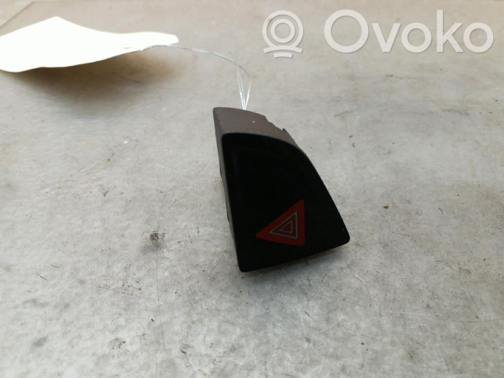 Hazard light switch   0000649054