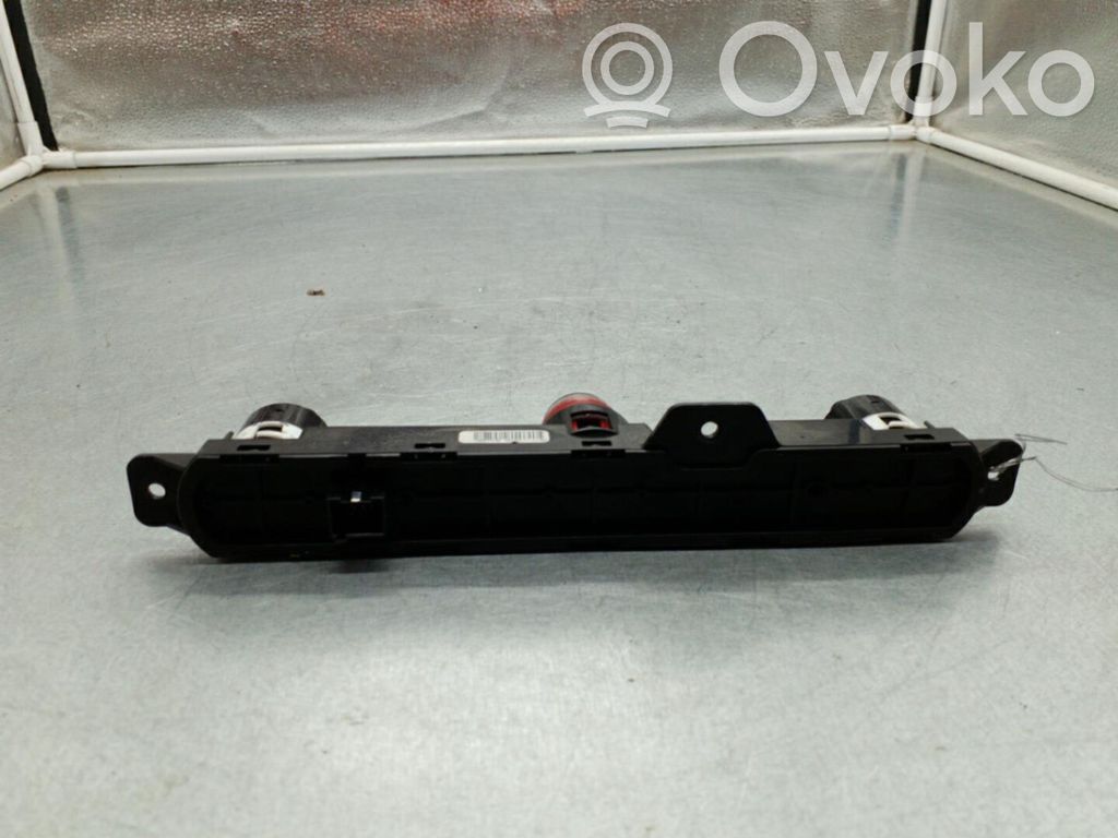 Fiat 500 Hazard light switch 