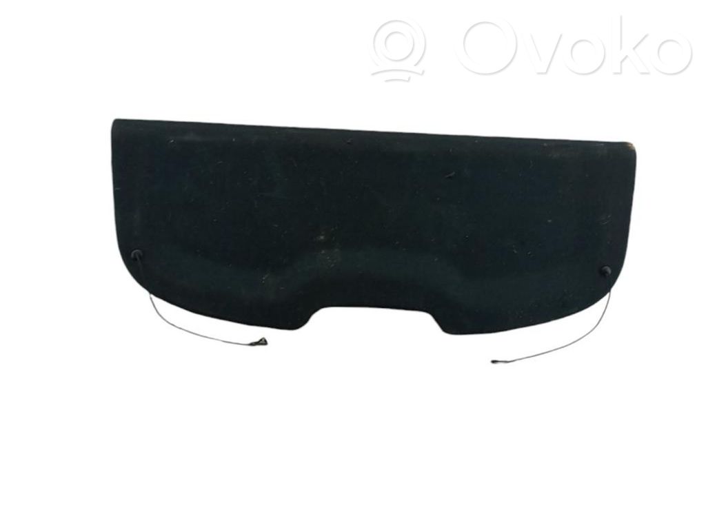 Parcel shelf   1568555