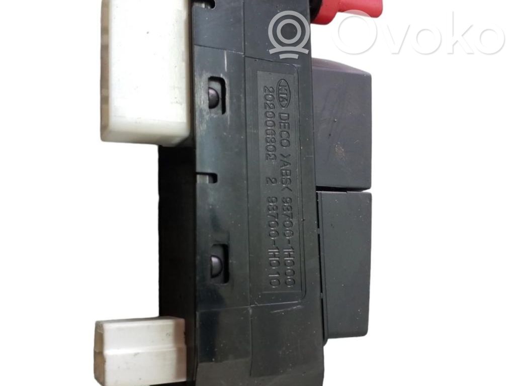 KIA Ceed Hazard light switch 