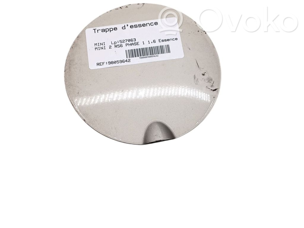 Polttoainesäiliön korkki   51170430311