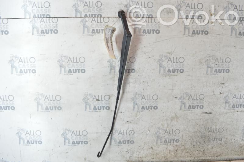 Opel Agila A Front wiper blade arm 