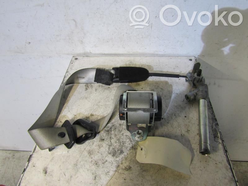 Opel Corsa D Sicherheitsgurt vorne 