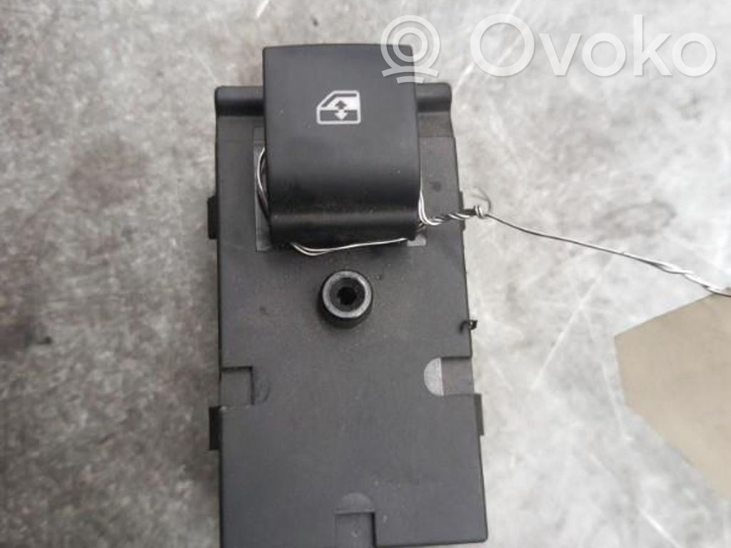 Electric window control switch   13301888