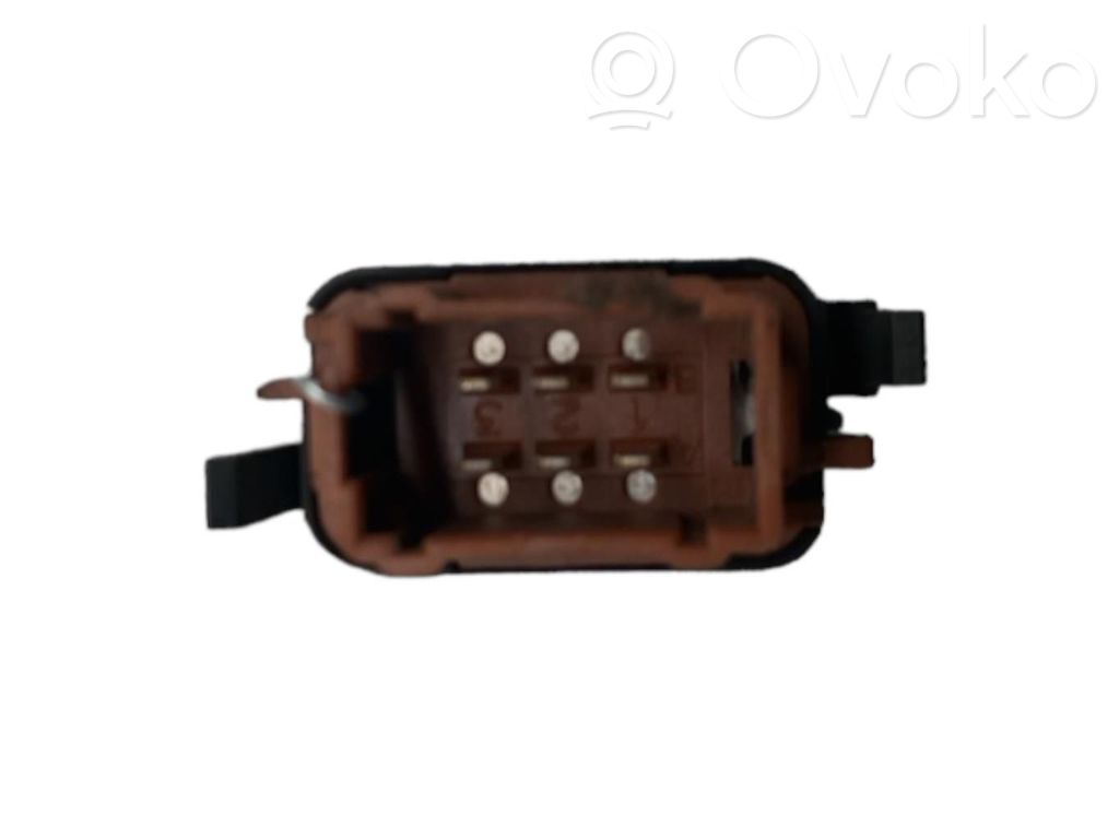 Opel Vivaro Electric window control switch 