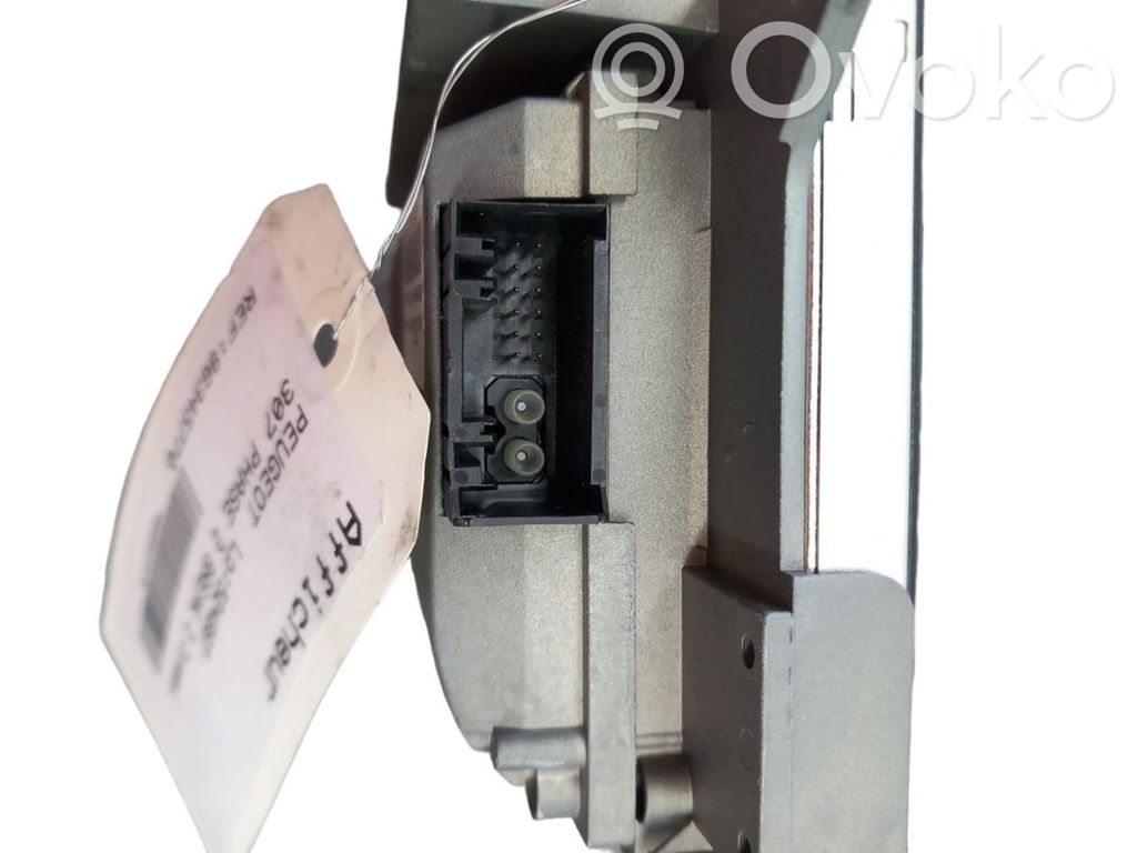 Peugeot 307 Screen/display/small screen 