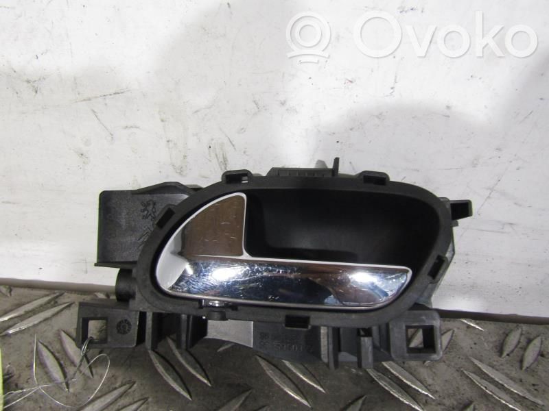 Manecilla interna puerta trasera   9143Q1