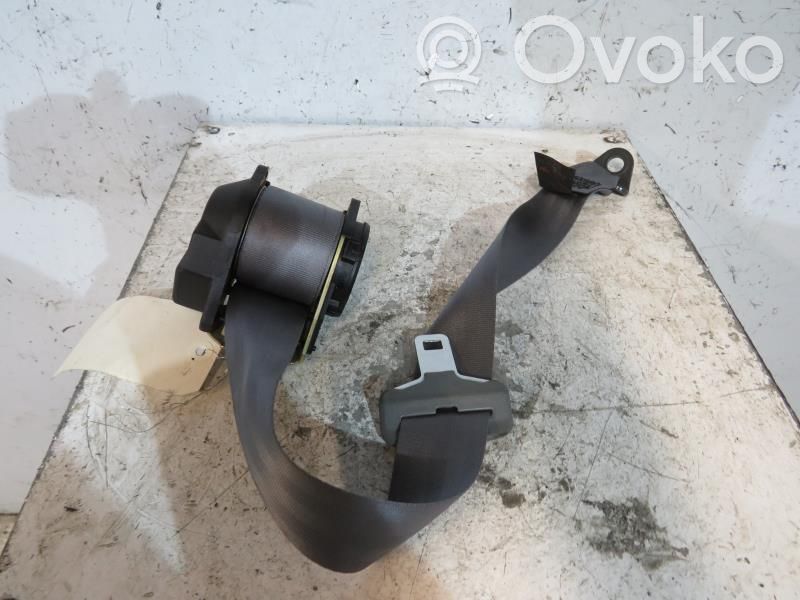Peugeot 406 Cinturón trasero 