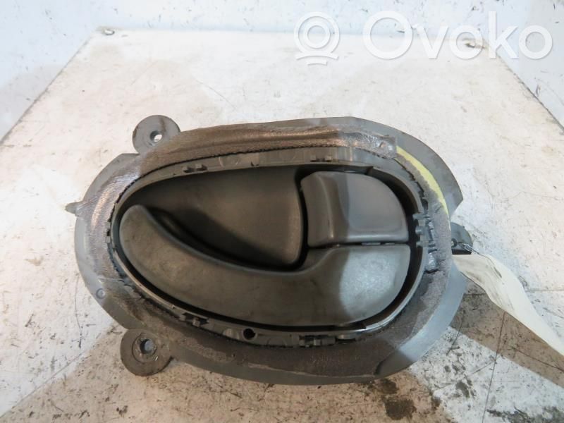 Peugeot 406 Manecilla interna puerta trasera 