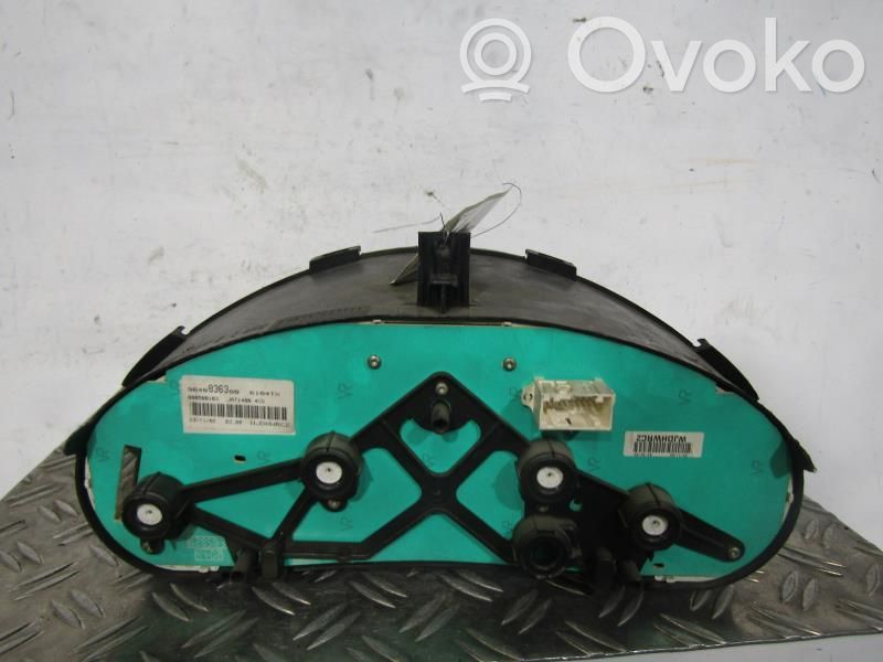 Speedometer (instrument cluster)   6106LF