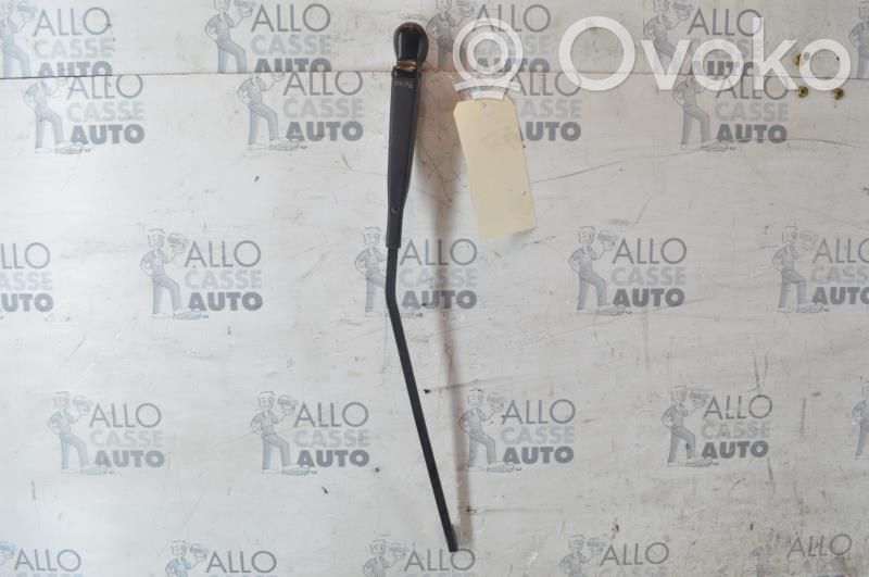 Renault Kangoo I Brazo del limpiaparabrisas delantero 