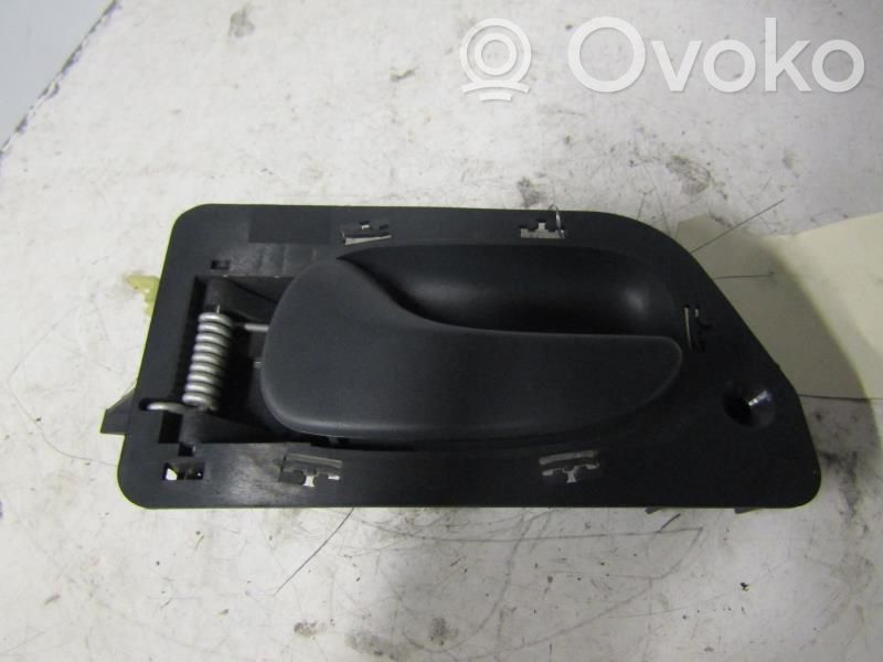 Manecilla interna puerta trasera   7700420092