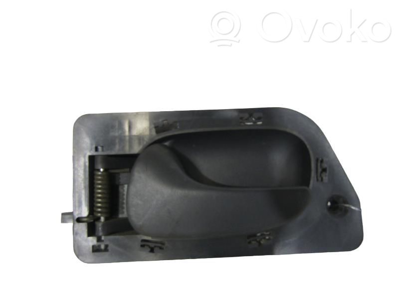 Manecilla interna puerta trasera   7700420092