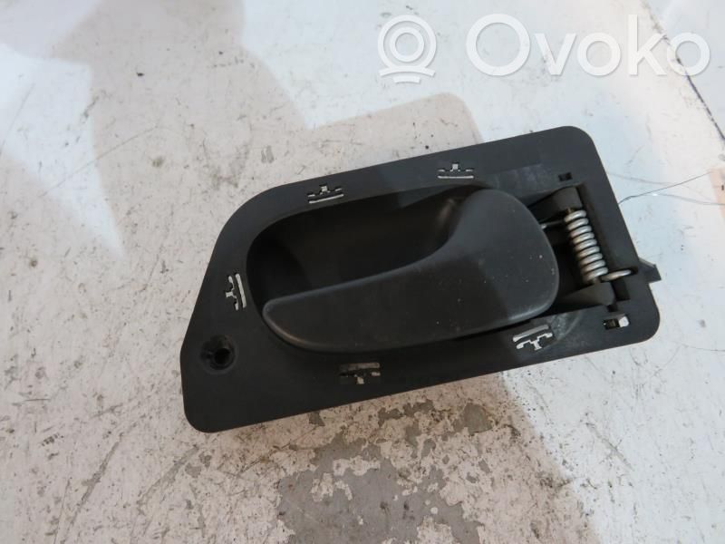Renault Laguna I Manecilla interna puerta trasera 