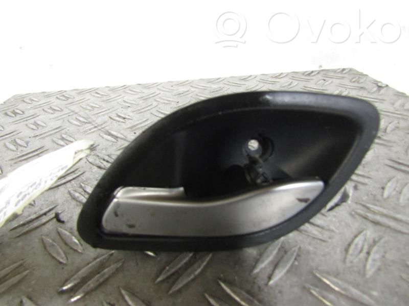 Manecilla interna puerta trasera   8200252360