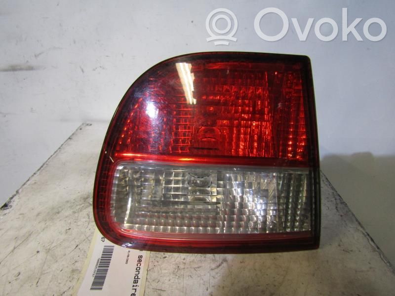 Seat Leon (1M) Lampy tylnej klapy bagażnika 