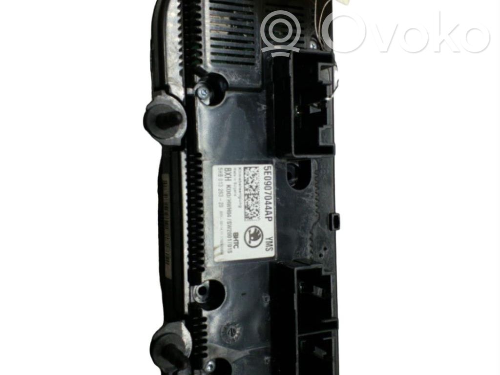 Skoda Octavia Mk3 (5E) Panel klimatyzacji 