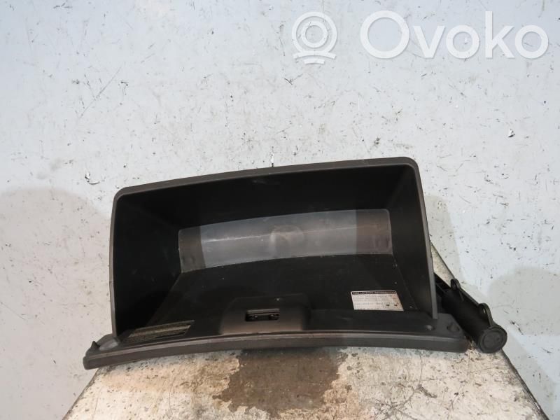 Toyota Corolla E120 E130 Juego guantera 