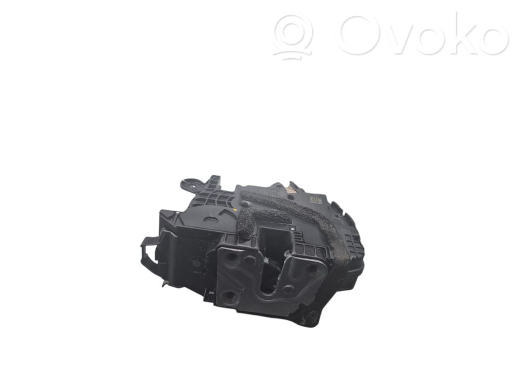 Priekšpusē slēdzene   805029595R