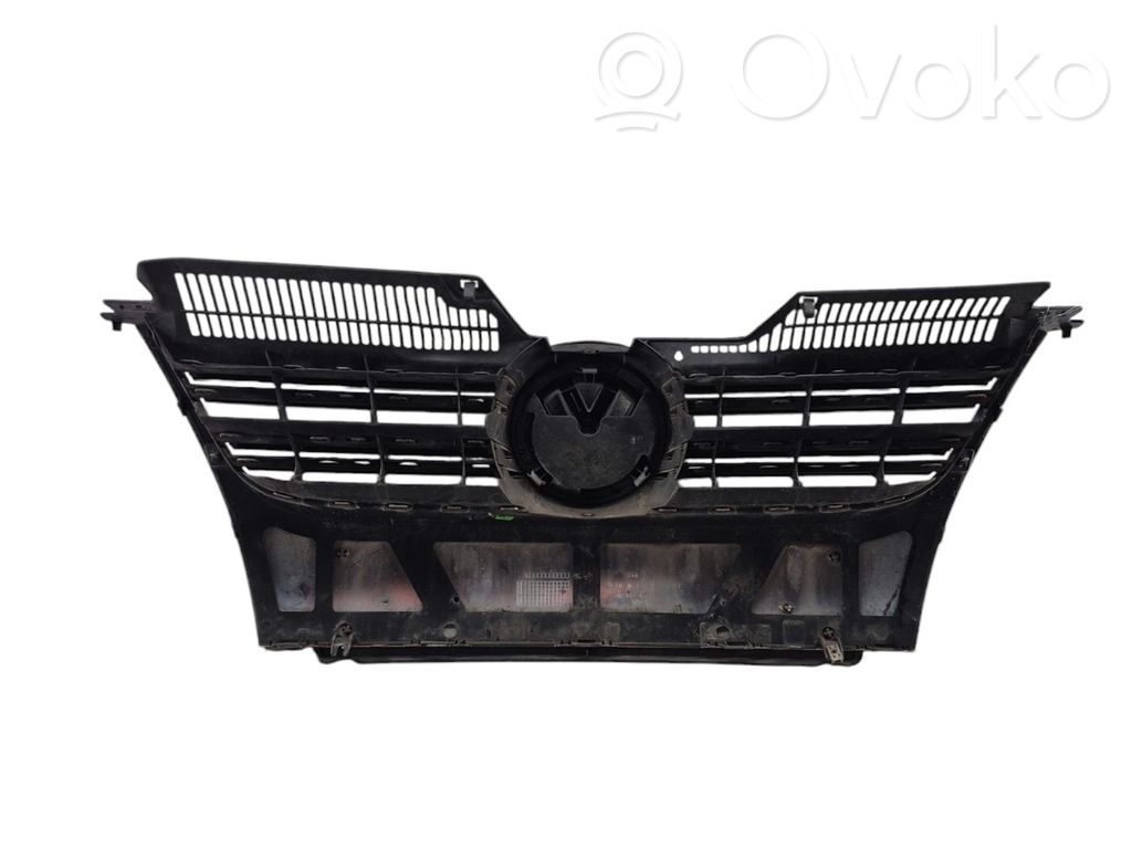 Volkswagen Golf V Etusäleikkö 