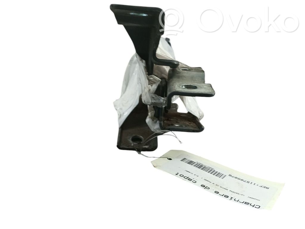 Engine bonnet/hood hinges   791102B000