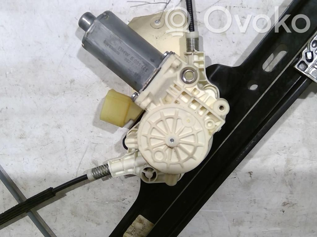 Front door window regulator with motor   51337184383
