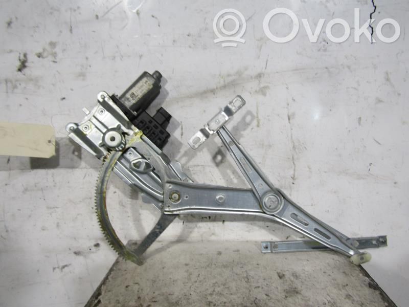 Opel Zafira B Macara ușă față cu motor 