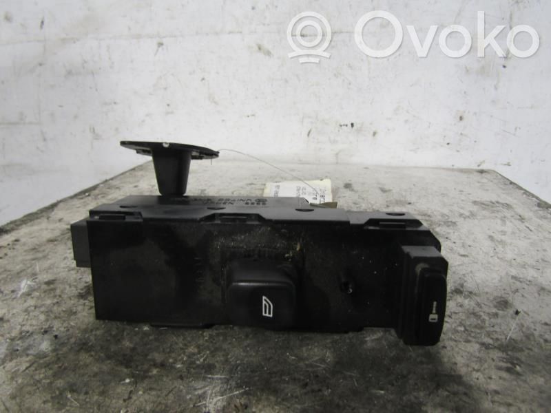 Electric window control switch   31394840