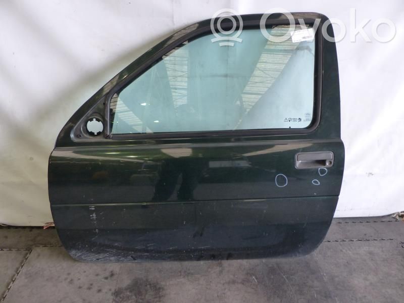 Priekinės durys   BDA490390