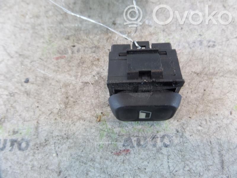 Electric window control switch   655470