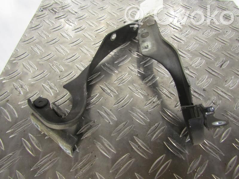 Opel Agila A Konepellin saranat 
