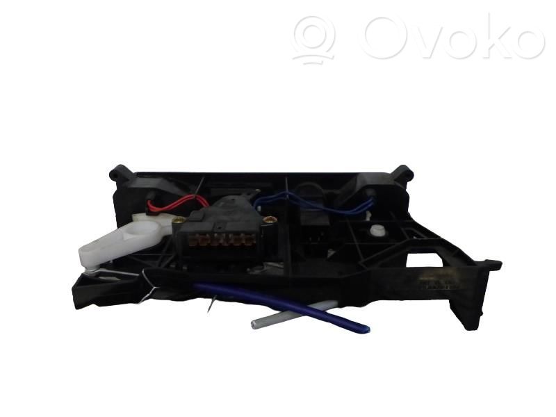 Climate control unit   MR148053