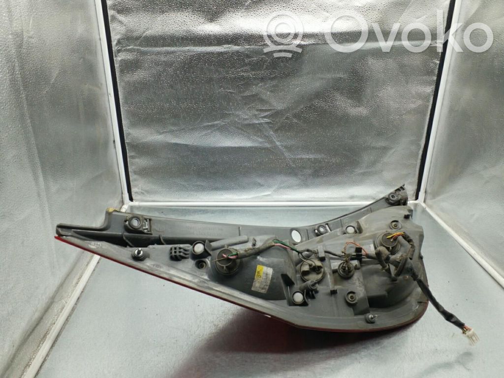 Luz trasera/de freno   924022L010