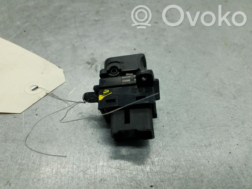Electric window control switch   935802K200WK