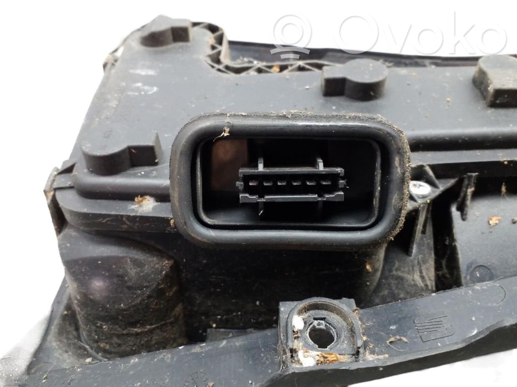 Lampa tylna   6X0945096E