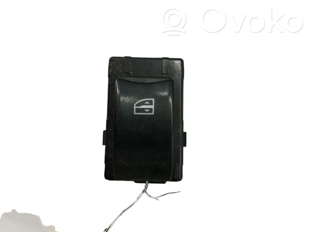 Comutator comandă geamuri electrice   25411JY00A