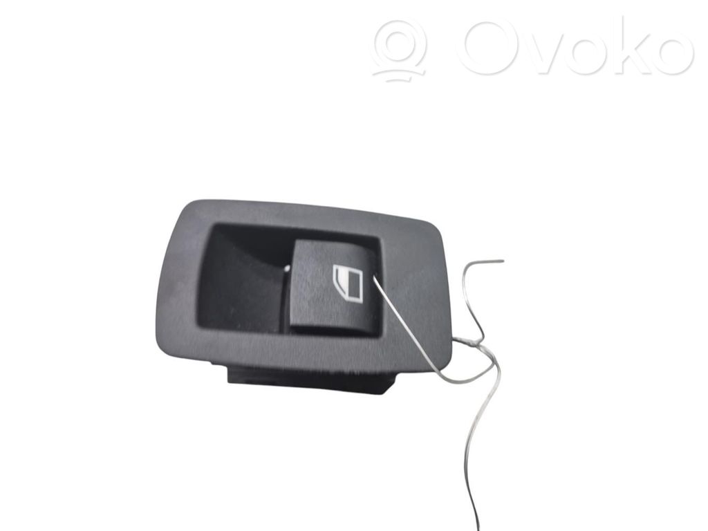 Comutator comandă geamuri electrice   61319208106