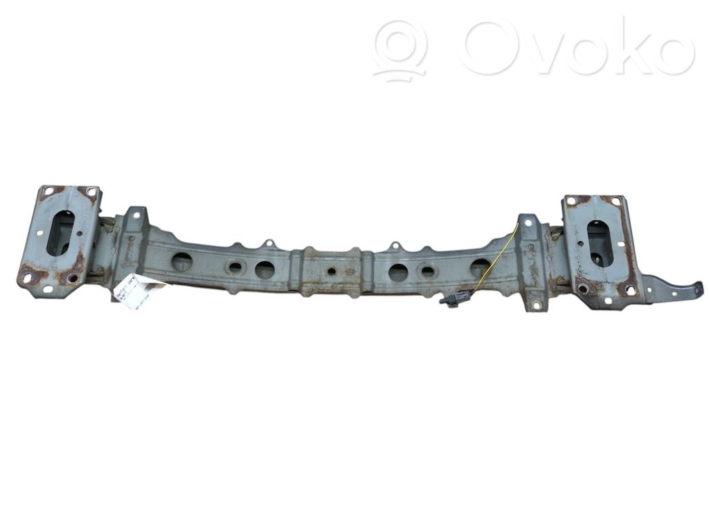 Balkis priekinio bamperio   GS1D50070B