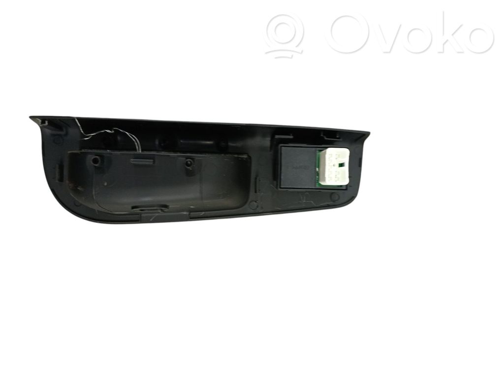 KIA Ceed Electric window control switch 