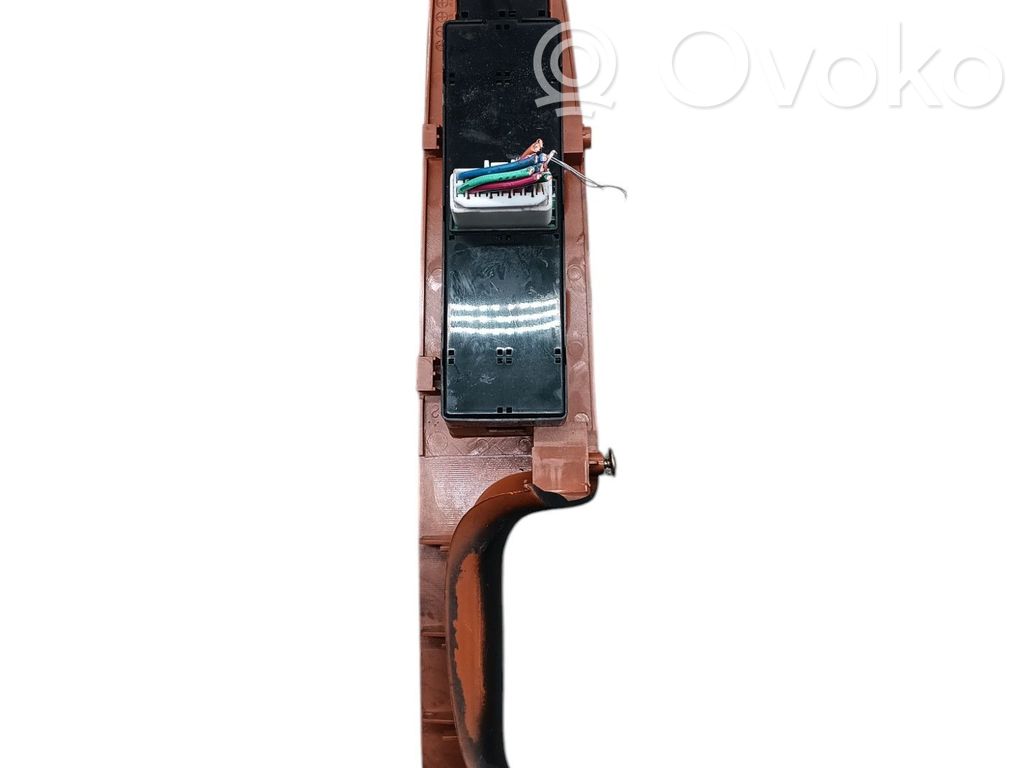 Przyciski szyb   935703D121LK