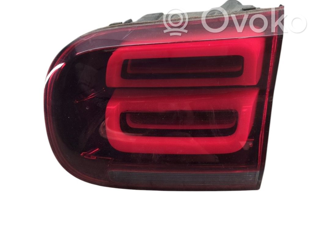 Citroen C5 Aircross Aizmugurējais lukturis pārsegā 
