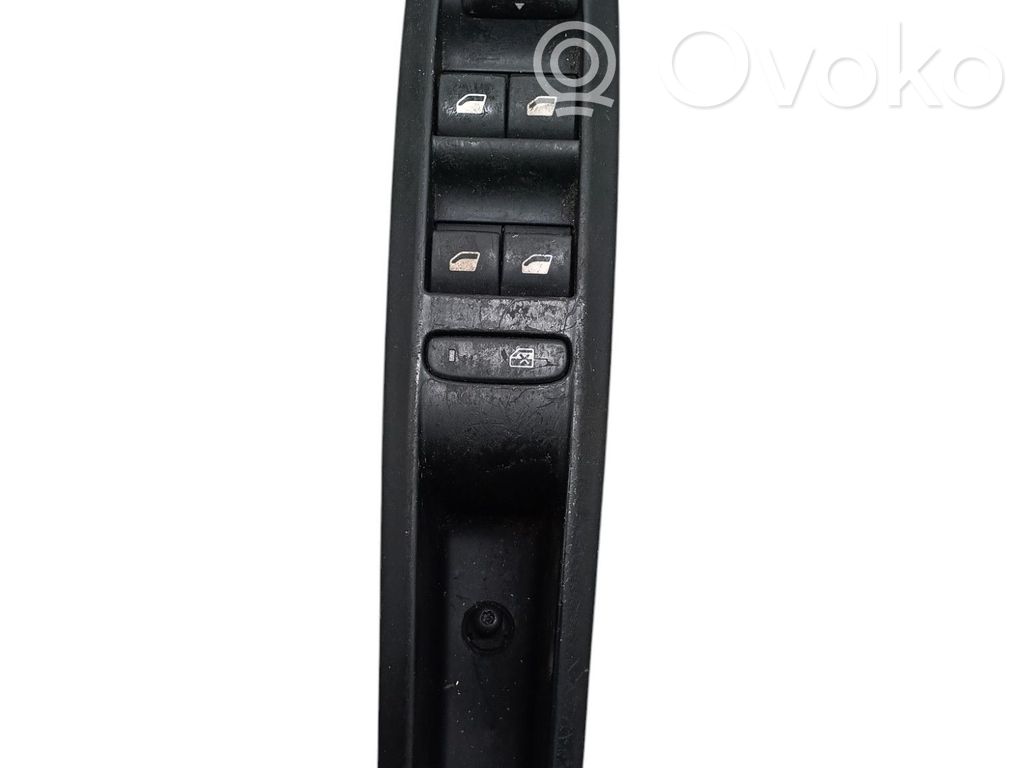 Citroen C4 II Electric window control switch 