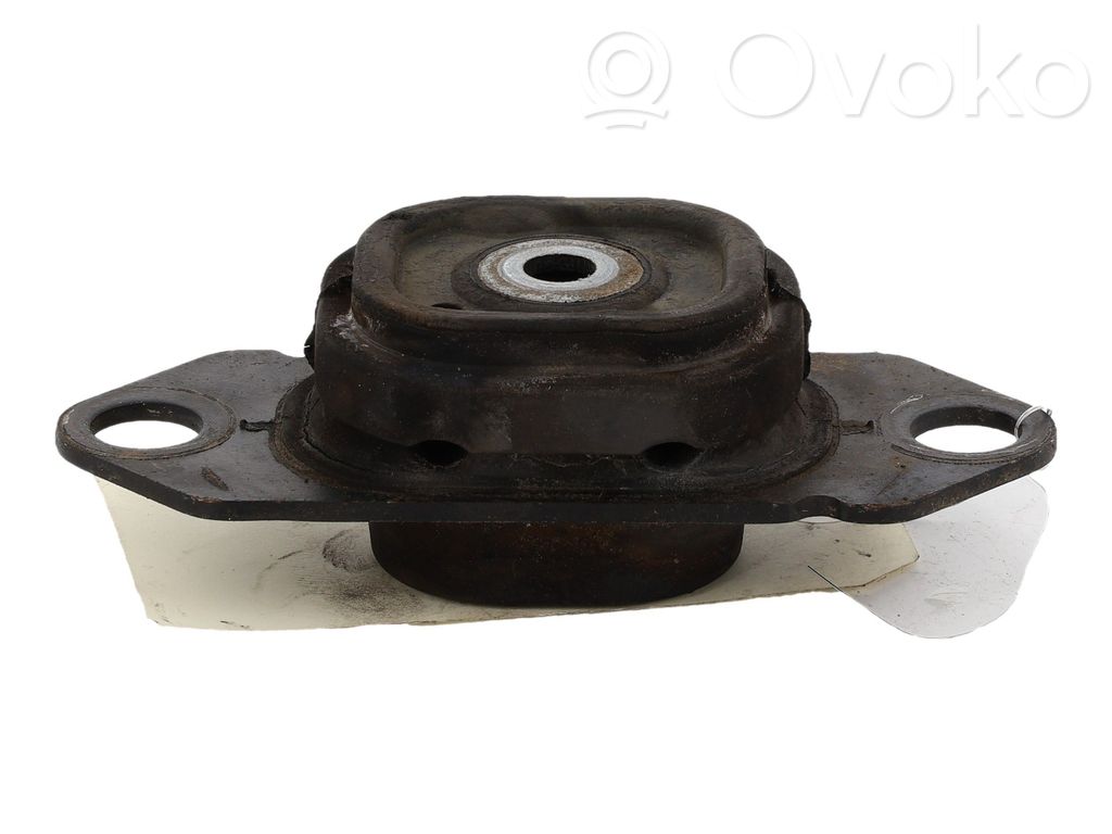 Nissan Micra Engine mount bracket 